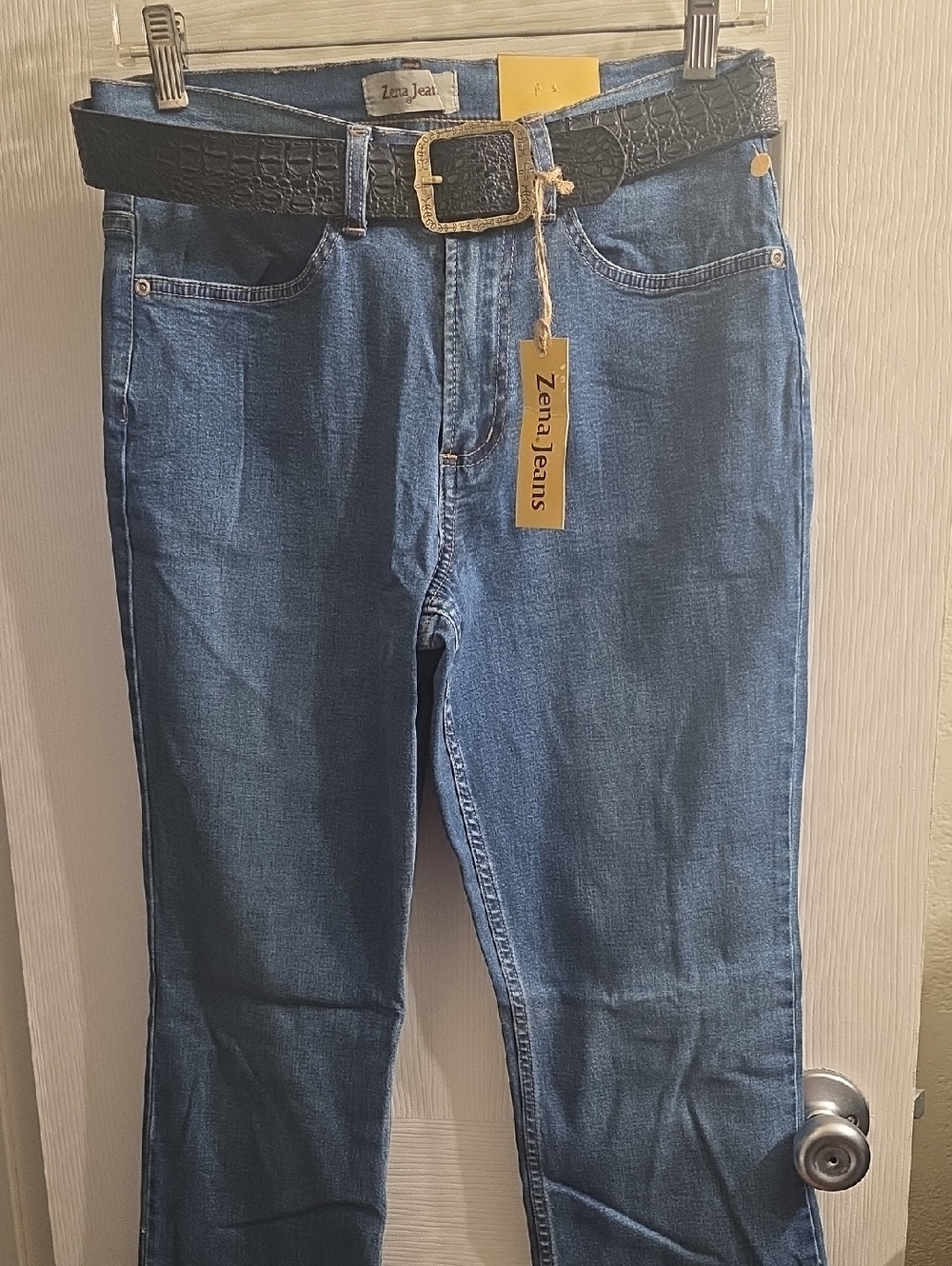 Zena Blue Boot Cut Jeans with Black Belt Size 4
